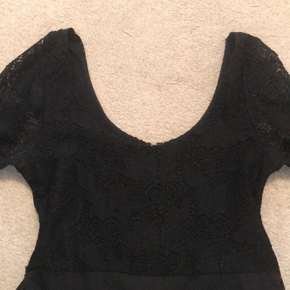 Lace top nylon bottom great condition - Picture 2 of 2